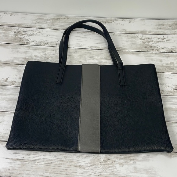 Vince Camuto Handbags - VINCE CAMUTO TOTE FAUX LEATHER